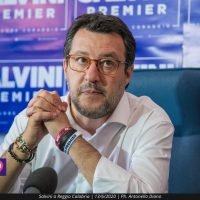Brogli elettorali a Reggio, Salvini spinge per il ritorno alle urne