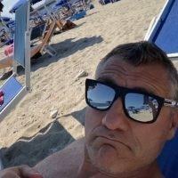 Bobo Vieri in vacanza a Palmi: 'Mare spettacolare. Voto 10' - FOTO