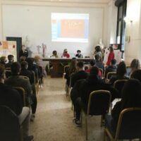 Reggio, la scuola forma le coscienze: le celebrazioni del Piria per il 25 novembre - FOTO
