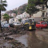 Bombe d'acqua sulla costa tirrenica: a Scilla e Palmi inizia la conta dei danni
