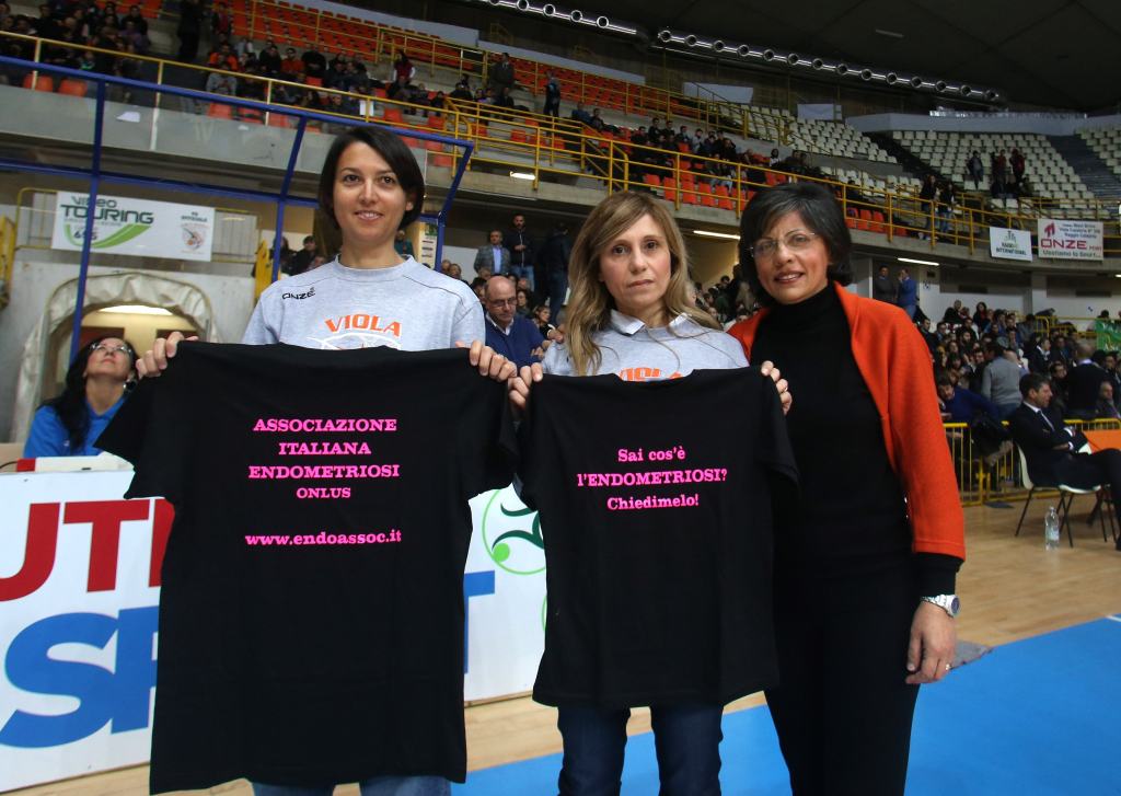 Viola Femminile e Associazione Italiana Endometriosi al PalaCalafiore di Reggio Calabria