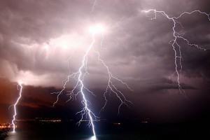 Allerta meteo a Reggio Calabria: domani scuole chiuse