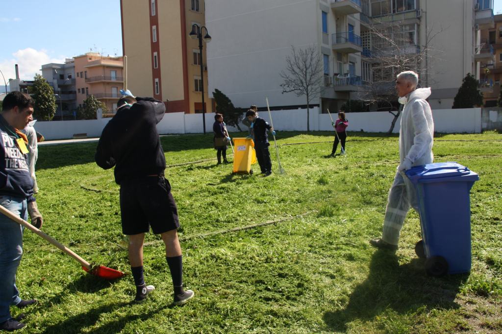 Parco giochi Botteghelle a Reggio Calabria, giornata di riqualificazione Insieme si può