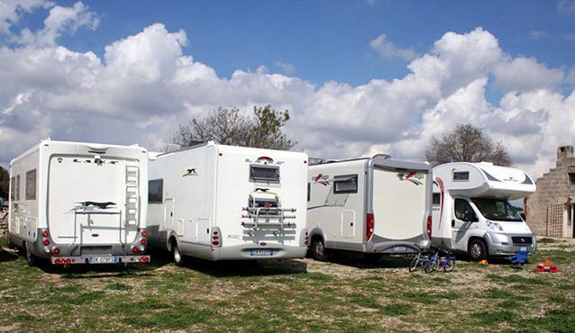 Benedizione dei camper del Reghion Camper Club a Ravagnese, Reggio Calabria