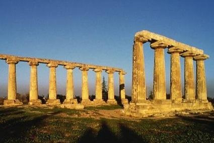 Al Salone dei Lampadari di Palazzo San Giorgio la presentazione delle iniziative pubbliche del Progetto “Tracce di Magna Grecia”