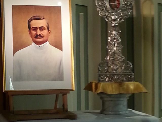 La Reliquia di San Giuseppe Moscati a Reggio Calabria e a Lazzaro
