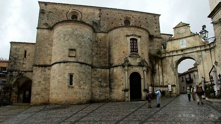 Al via la nuova edizione di Gerace Libro Aperto