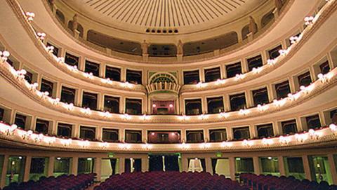 Al Foyer del Teatro Cilea il XII Convegno Nazionale “Le Lettere nella letteratura”