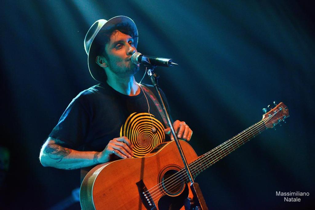 Fabrizio Moro in concerto al Teatro Garden di Rende
