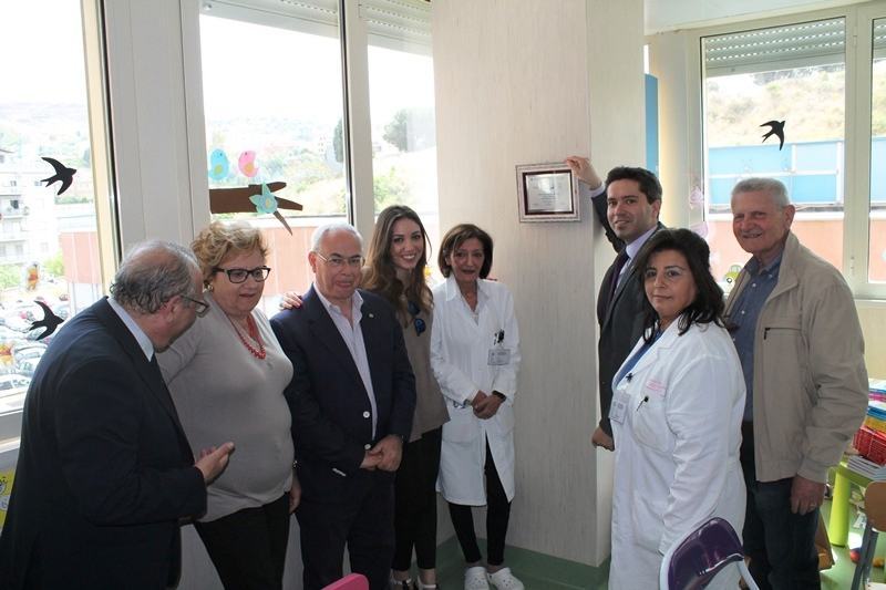 Kiwanis Club Juppiter, consegna dei libri all'Ematologia pediatrica di Reggio Calabria