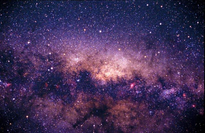 Planetario Pythagoras: “L’uso della luce in Astronomia”