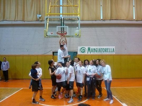 La Viola femminile travolge Cosenza e conquista la serie B!
