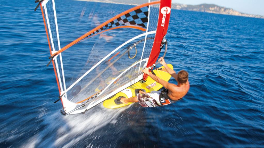 A Gizzeria i campionati italiani di windsurf specialità slalom