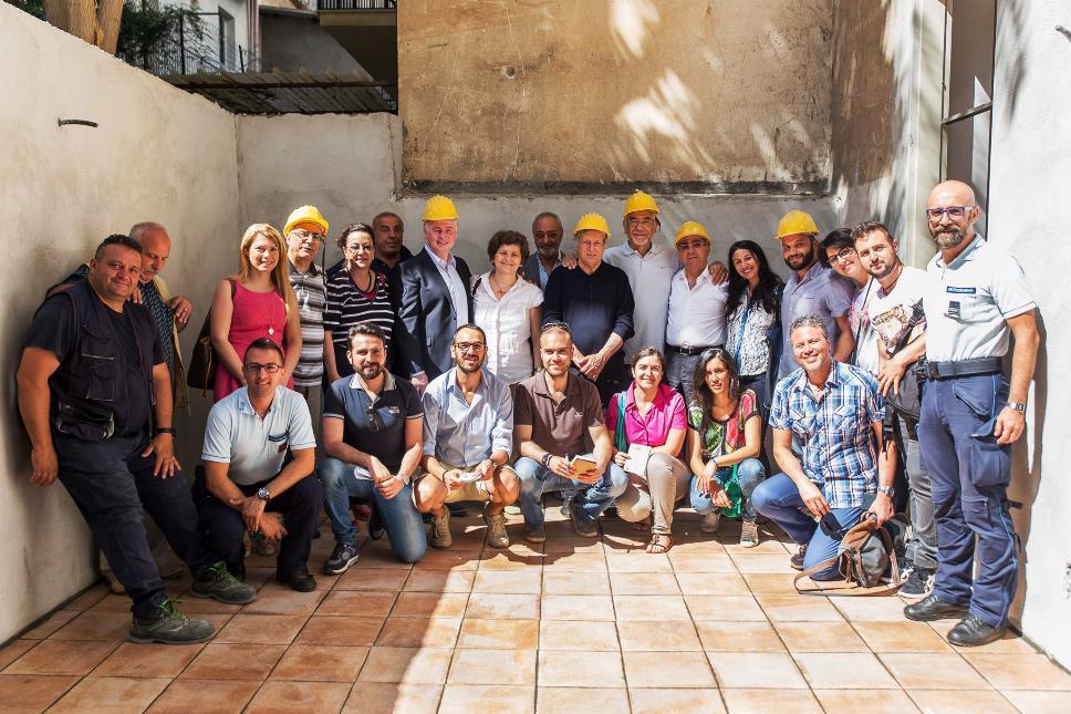 Don Luigi Ciotti visita il cantiere ReActionCity Women a Reggio Calabria