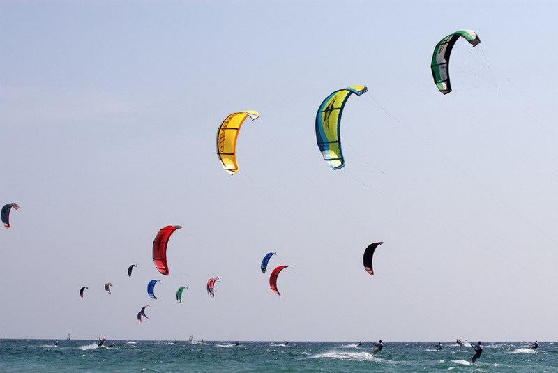 Kitesurf mondiale: il francese Nocher e la russia Kalinina sono i campioni del mondo Race