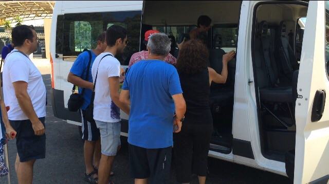 Turisti sul Park Bus, il servizio gratuito dal Museo Archeologico di Reggio Calabria al Parco dell'Aspromonte