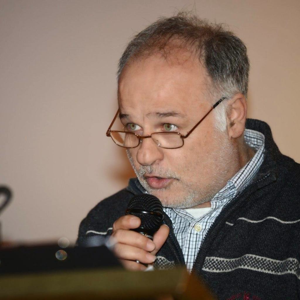 Notti Disobliate: Oggi La lingua del Sud con Rocco Nassi