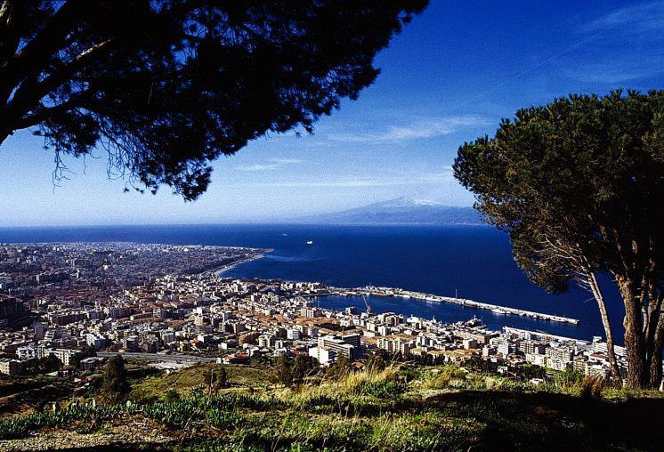 A Cosenza “Calabria sì, Calabria no: perché andare? Perché restare?”