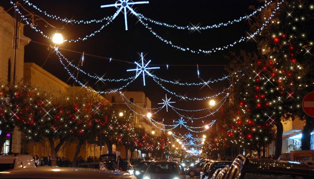 “Reggio al Centro”: il Centro Commerciale Naturale si prepara per il Natale