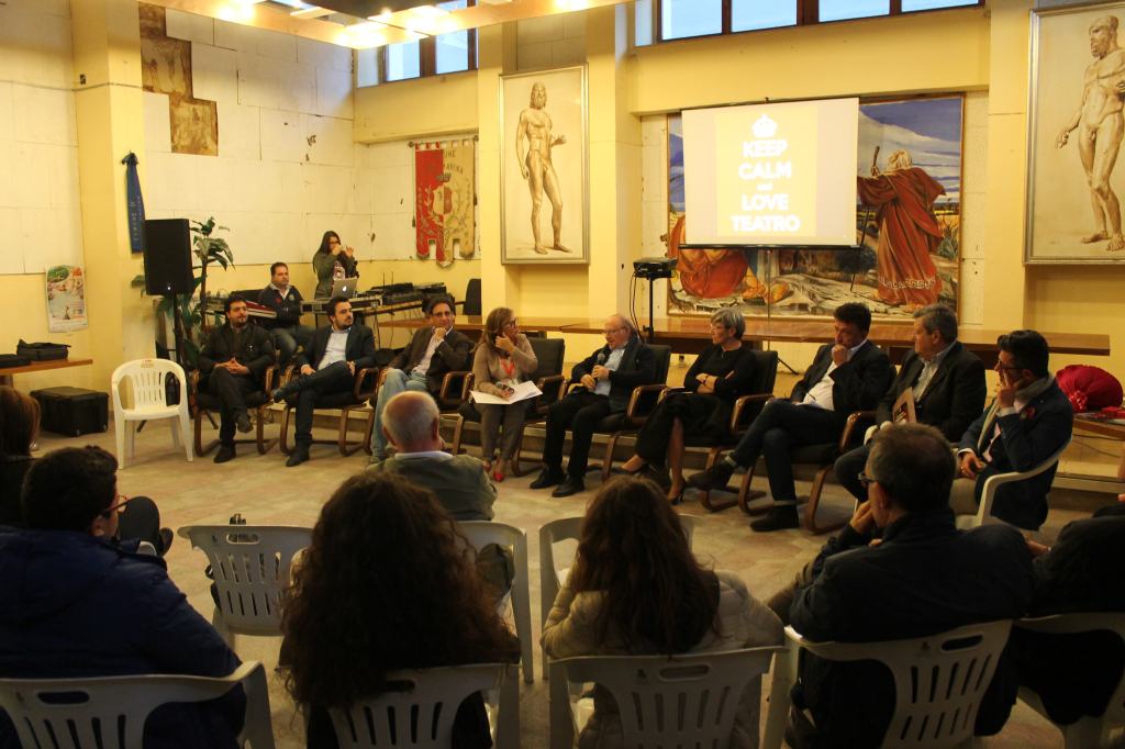 FITA: tavola rotonda sul teatro amatoriale a Crotone