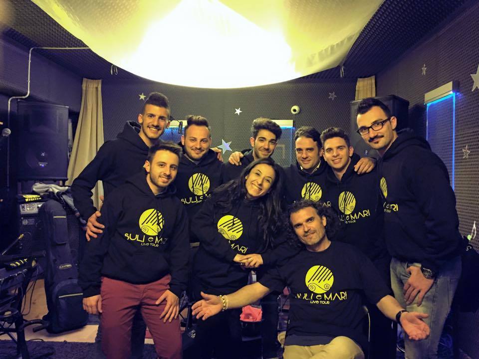 Il gruppo musicale calabrese Kalavrìa di Nino Stellittano