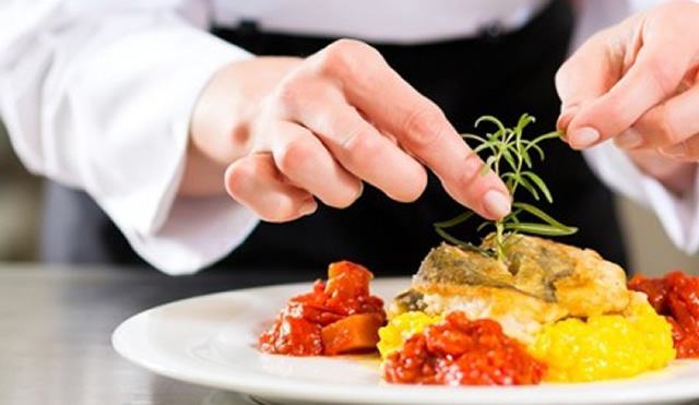 Abita ,Cantina Tramontana e AEG insieme per lo show cooking dello chef Giancarlo Schettini