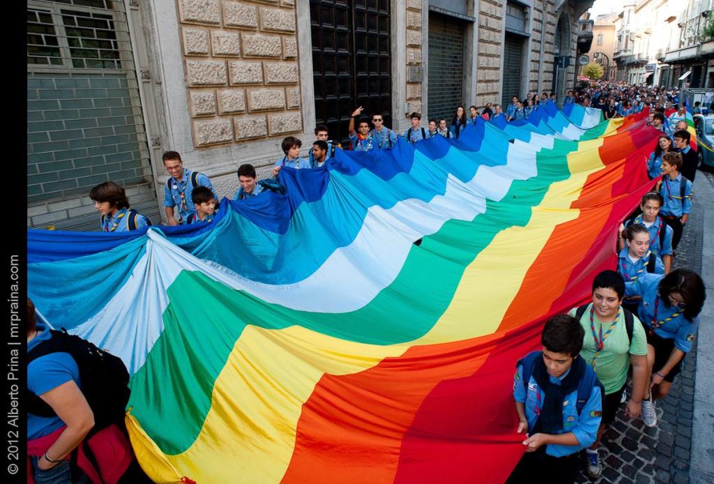Immagine della Marcia della Pace di Armo, frazione di Reggio Calabria, organizzata con Attendiamoci Onlus
