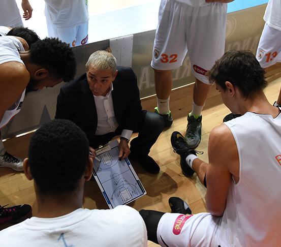 Nulla da fare per la Viola. Al PalaCalafiore passa Agropoli
