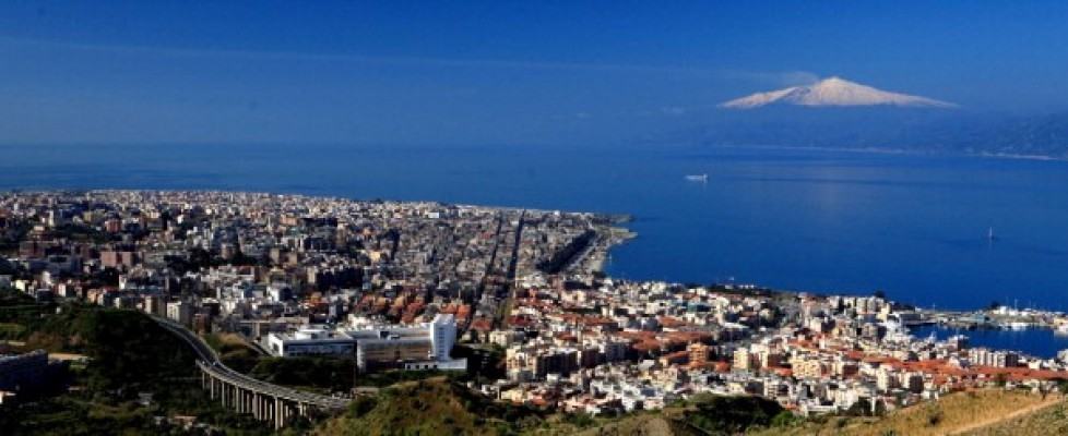 Alle Officine Miramare il dialogo su Reggio Calabria Città Metropolitana