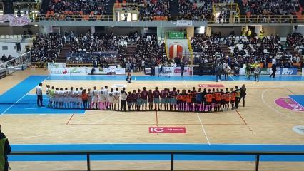 Immagine dell'iniziativa benefica Diamo un calcio alla violenza al PalaCalafiore di Reggio Calabria