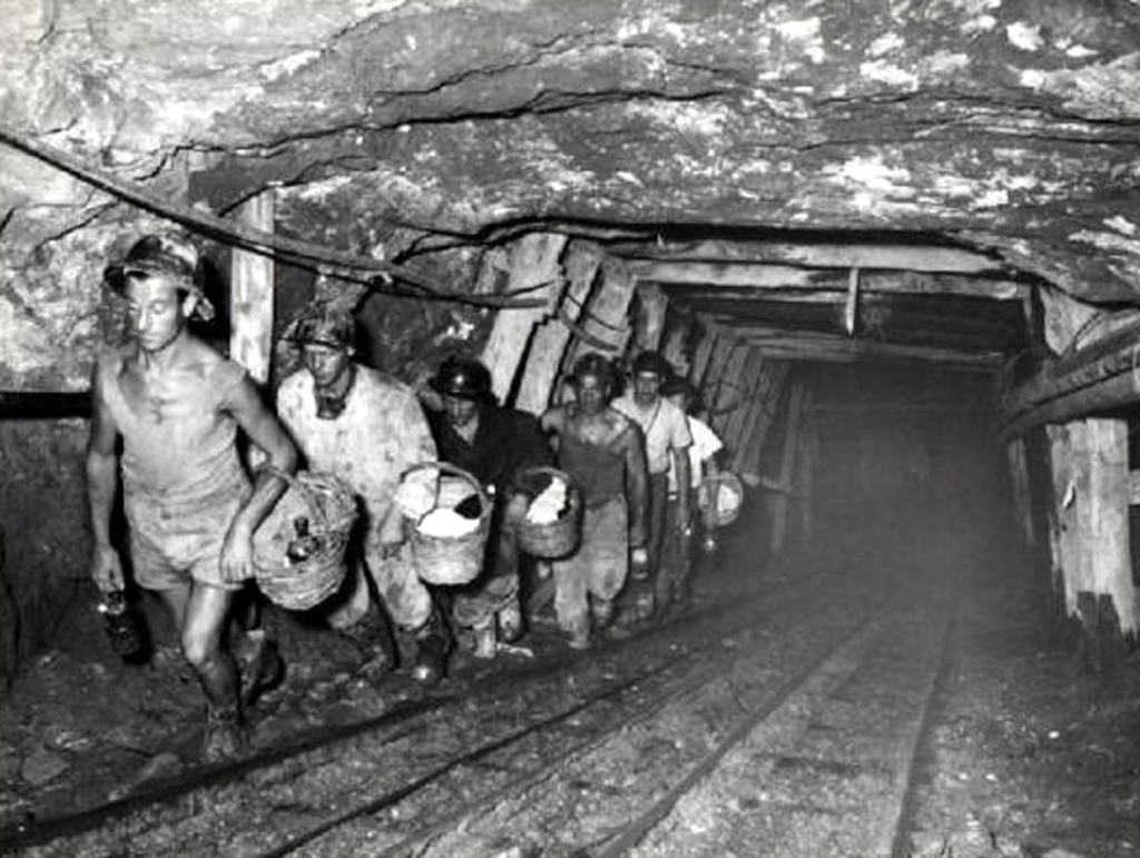 Presentato il libro “Una città di minatori”