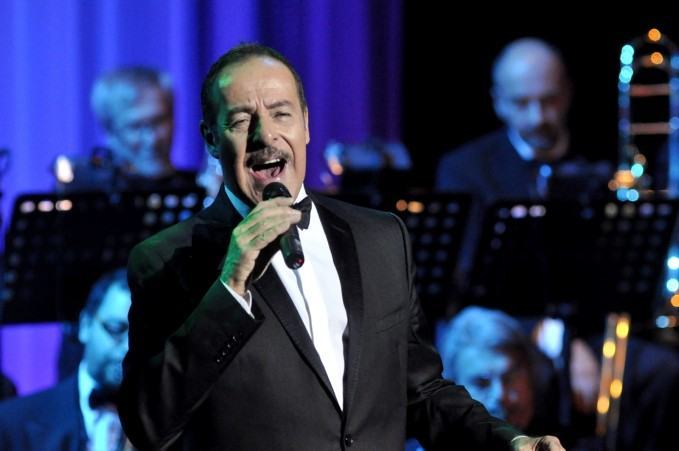 Massimo Lopez sbarca al teatro Cilea. “Grazie all’Officina dell’arte riabbraccio Reggio”