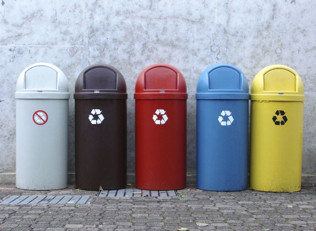 Nuovo servizio di raccolta differenziata porta a porta nella zona di S. Caterina