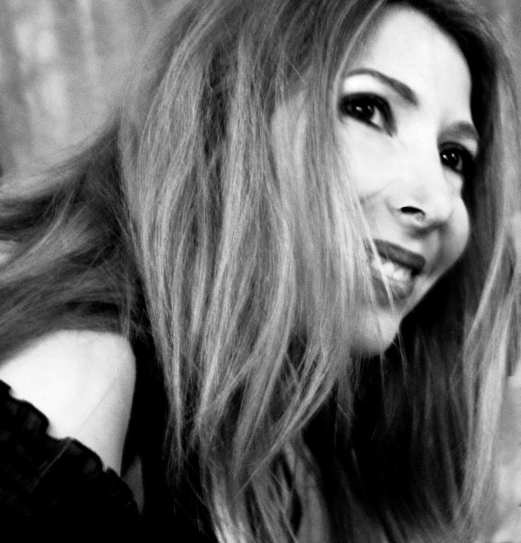 Torna Katia Colica con un nuovo libro: “Lo spazio adesso”