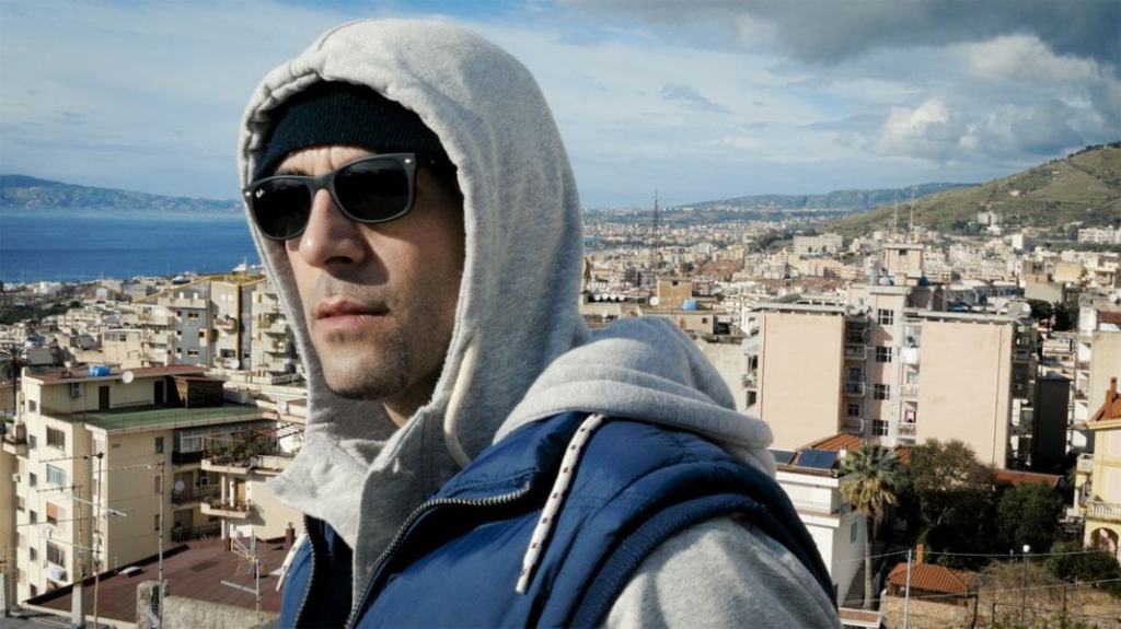 Il rapper reggino SK8 lancia il nuovo brano “Popolare”