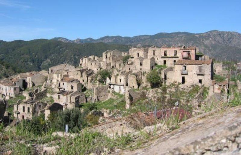 Al via la riqualificazione dei borghi di Africo Antico e Casalinuovo