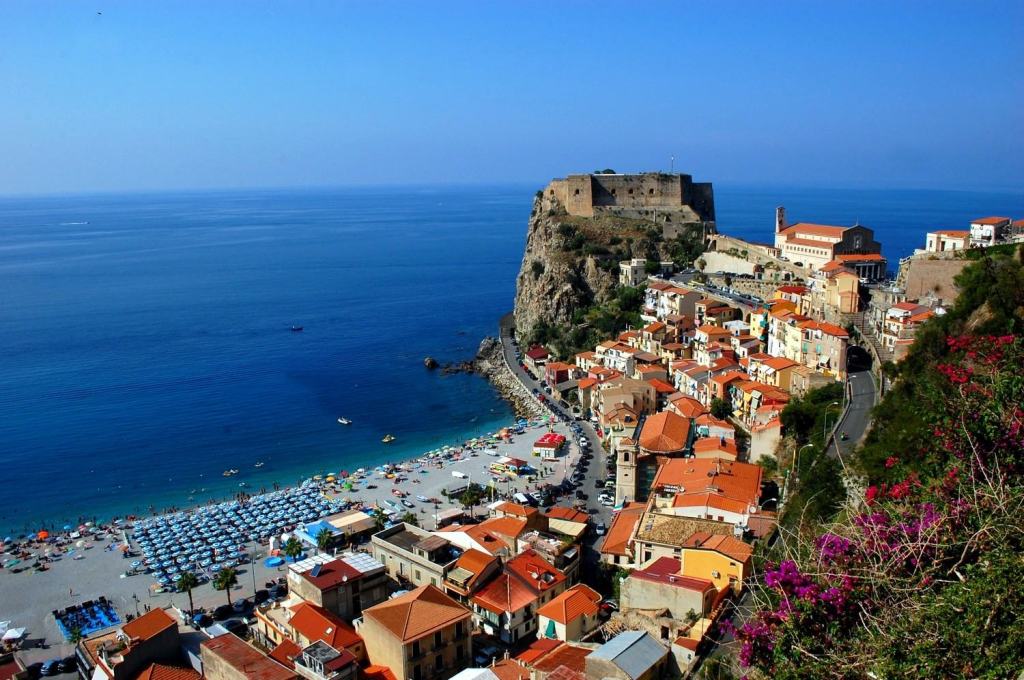 Buone notizie per i lavoratori LSU LPU del Comune di Scilla e di Careri