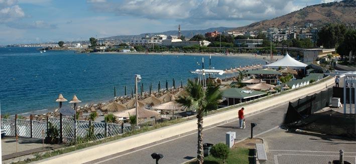 Lungomare Falcomatà, bando di avviso pubblico per due chioschi