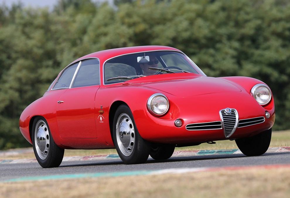 Alfa Romeo Giulietta al raduno RIAR per i 60 anni del modello