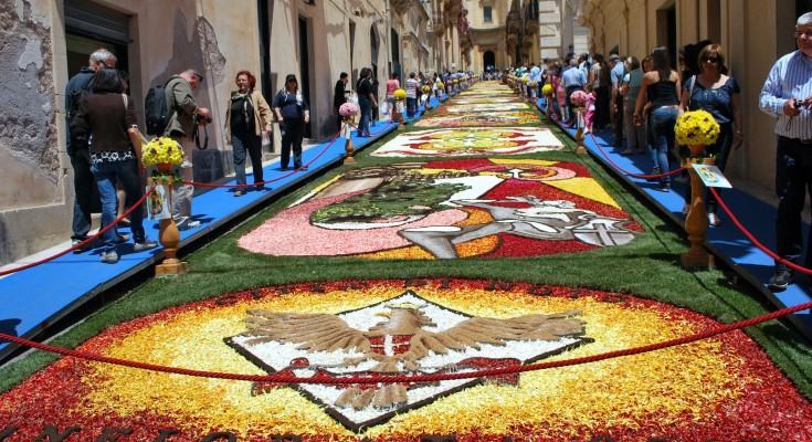 Alla Provincia, la presentazione “Noto InfioraTa…urianova”