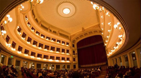 Al “Cilea” fervono i preparativi per il colossal su Francesco Da Paola “Il fuoco e la luce”