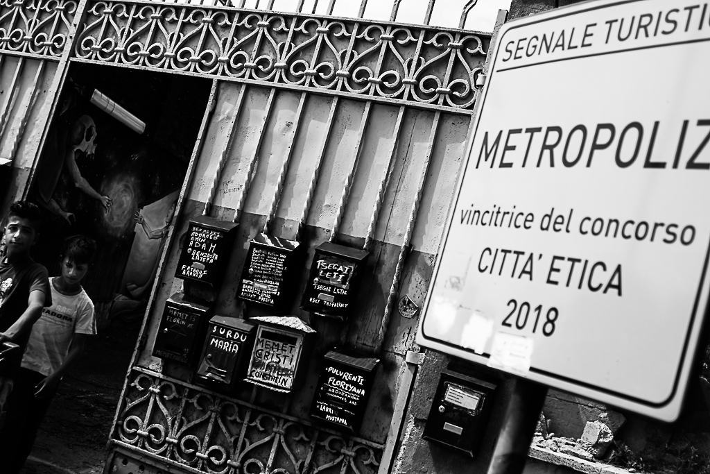 A Roma la performance di Giuliano Macca – FOTO