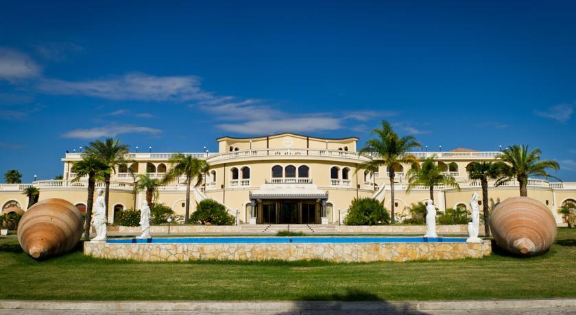 L’ Hotel Parco dei principi di Roccella miglior albergo di lusso in Calabria
