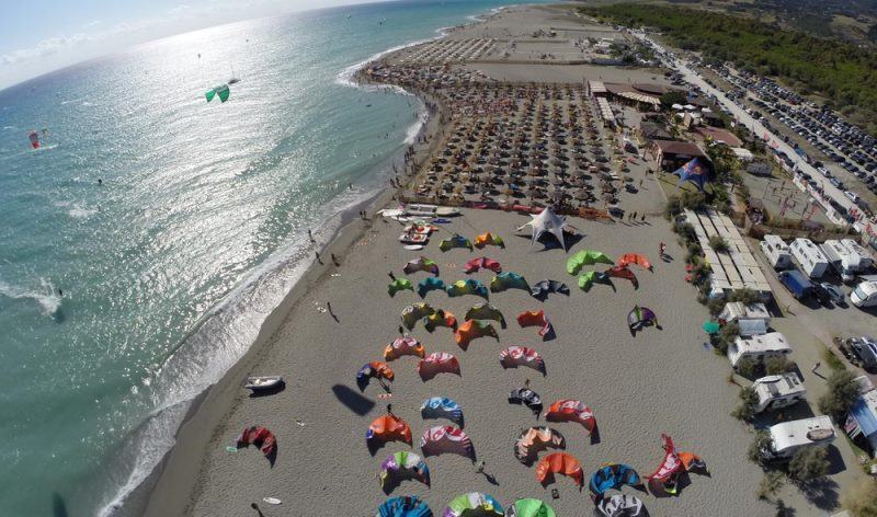 Al Mondiale di kitesurf a Gizzeria le prime prove in mare