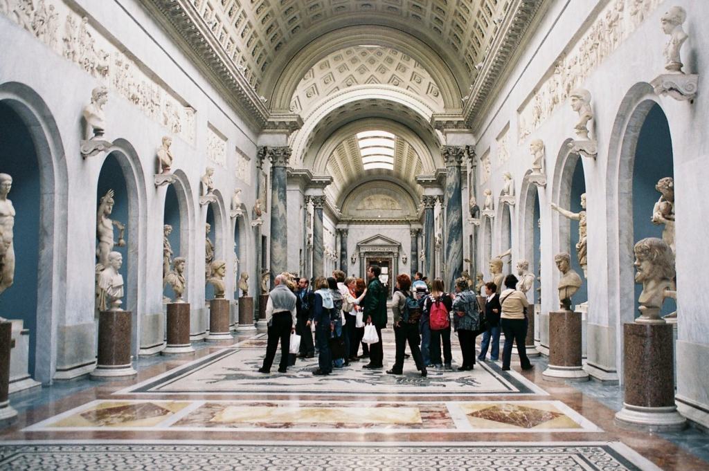 La Calabria apre il “tour delle regioni” ai musei Vaticani