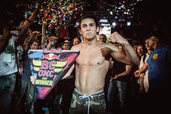 Il reggino Cristian Bilardi campione italiano di breakdance: ‘Si realizza un sogno’