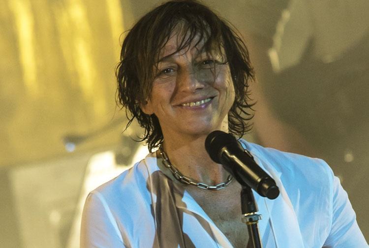 Gianna Nannini travolge la Summer Arena di Soverato con il suo Hitstory tour