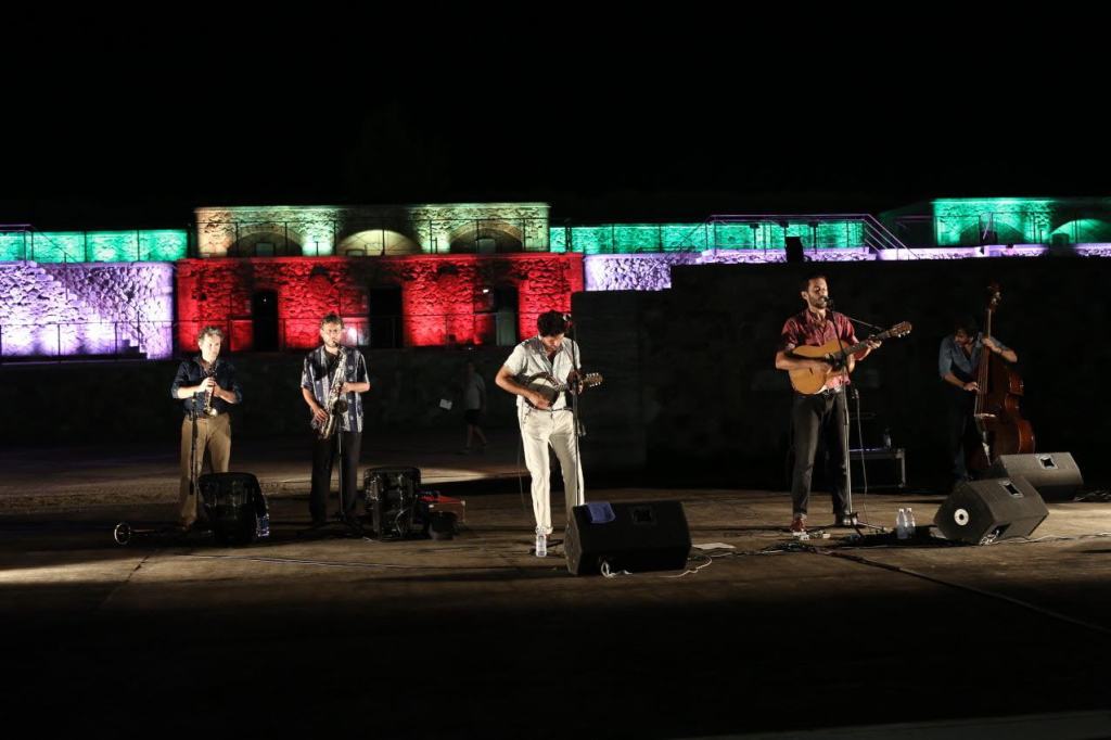 Face 2016: Musica, arte, performace e grandi giochi di luce – FOTO
