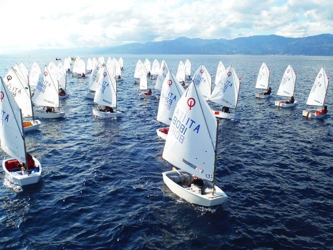 ‘Mediterranean Cup’, per tre giorni Reggio Calabria capitale internazionale della vela