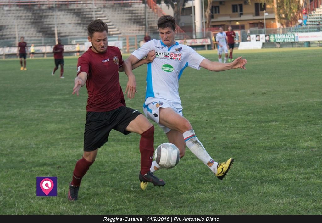 C’è il coraggio ma mancano le idee. La Reggina si piega alla forza del Lecce (1-0)
